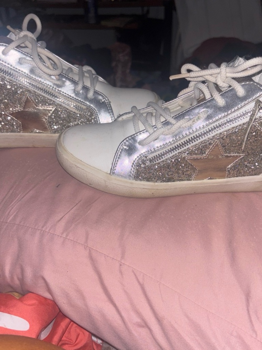 UNIONBAY White and Silver High-Top Sneaker with Star Detail